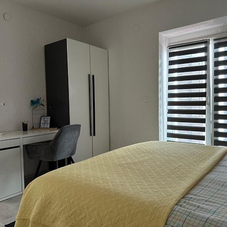 Apartment Peloza 1 波雷奇 外观 照片